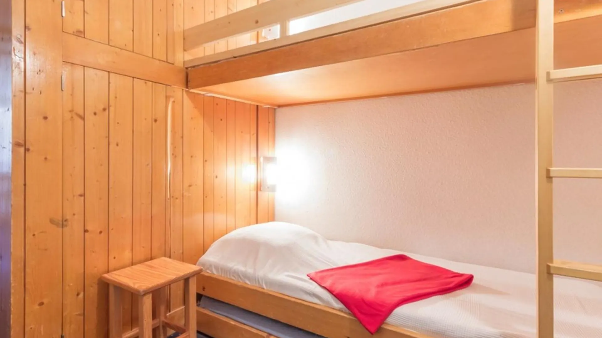 Apartment Studio Cabine Pied Des Pistes Avec Balcon Et Cuisine Equipee - Fr-1-346-439 Les Arcs  France